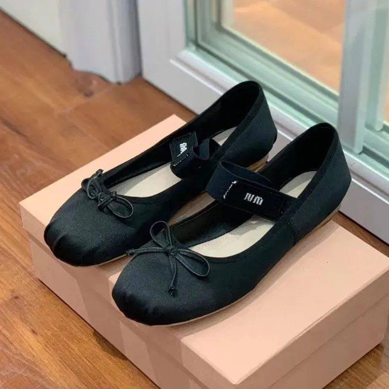 Ballet Fashion Designer Professional Dance Chaussures Satinas MM Plateforme Bowknot Bouche Peu Profonde Sandales Plates Simples 